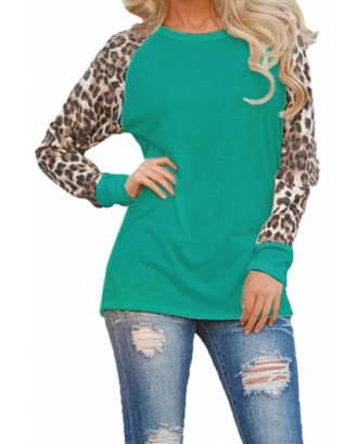 Womens Leopard Printed Long Sleeve Crewneck T Shirt Green